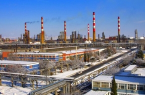 Продават на търг четири имота на Лукойл Нефтохим Бургас